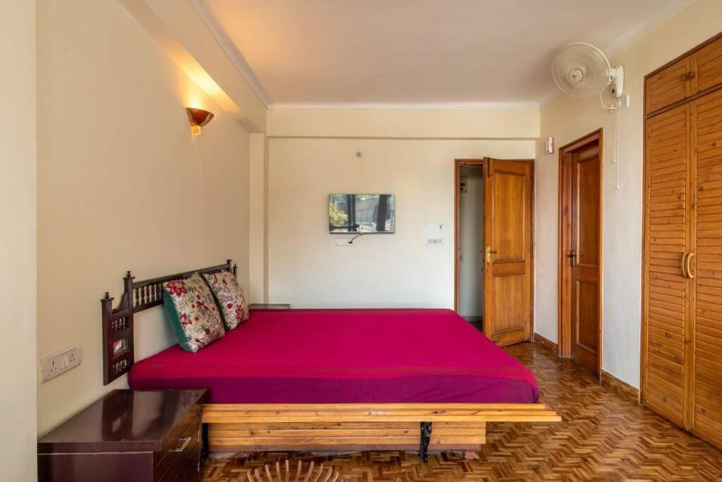 The Nest Cosy Studio Close To Mall Road Apartment Nainital Luaran gambar